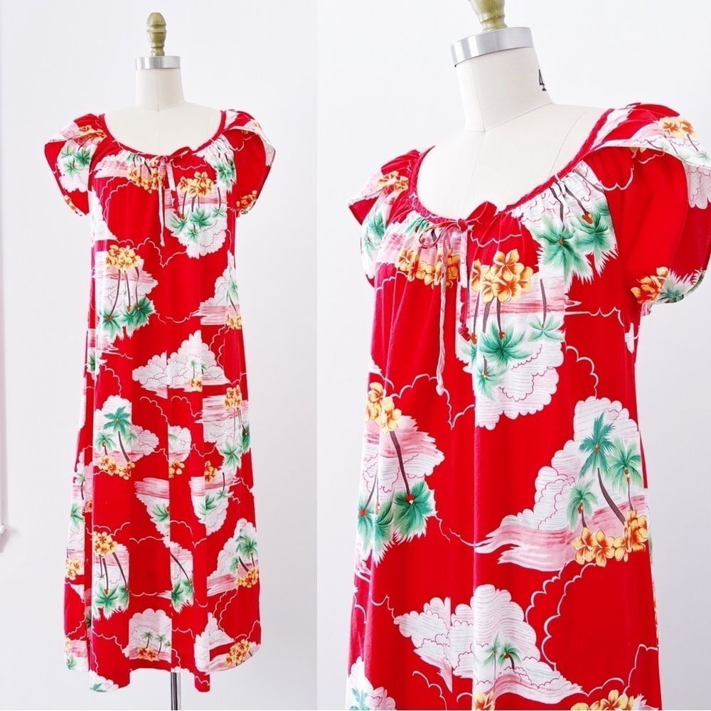 vintage • Hilo Hattie’s 70s Hawaiian dress red cotton midi muumuu palm tree